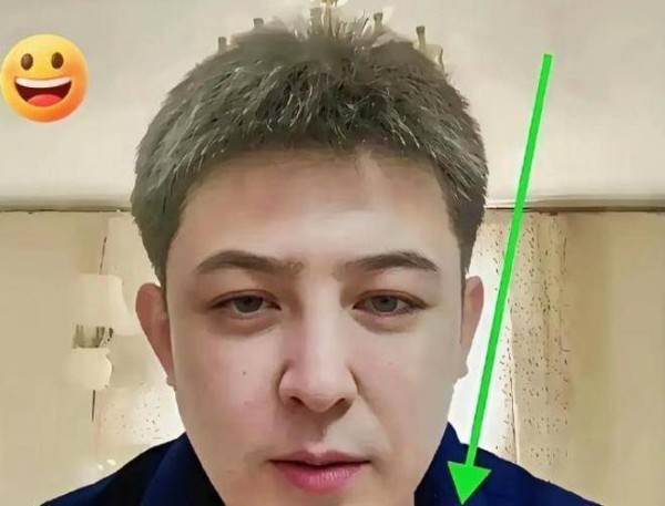 闫学晶风波越烧越旺！孙涛带货又被网友调侃到崩溃，最后无奈关播