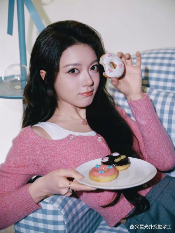 赵今麦的“金手指闺蜜”曝光：娱乐圈友情到底有多少隐藏Buff？