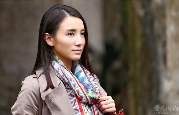 星热点:小宋佳吻戏大尺度剧照 宋佳吻戏视频集锦