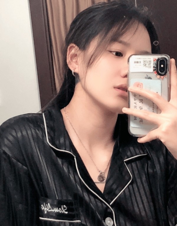 明星热搜指数榜：王璐瑶排名第3，王一博第4，肖战第8