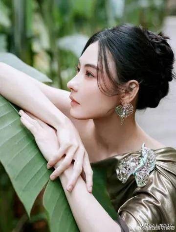 张柏芝的晚宴珠宝秀：艺术与时尚的碰撞！