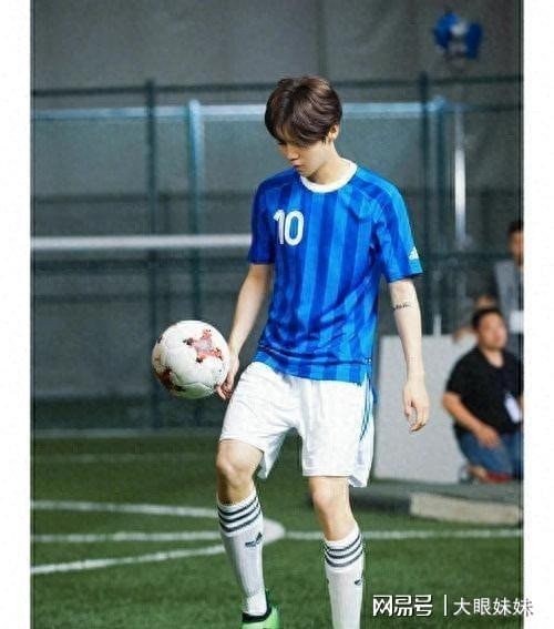 明星技能｜范志毅认证：鹿晗，娱乐圈足球王者