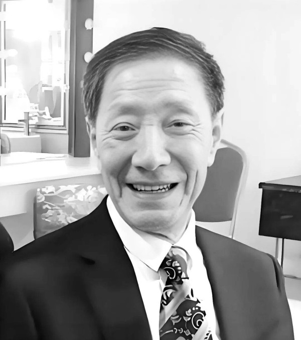 著名相声表演艺术家杨振华去世