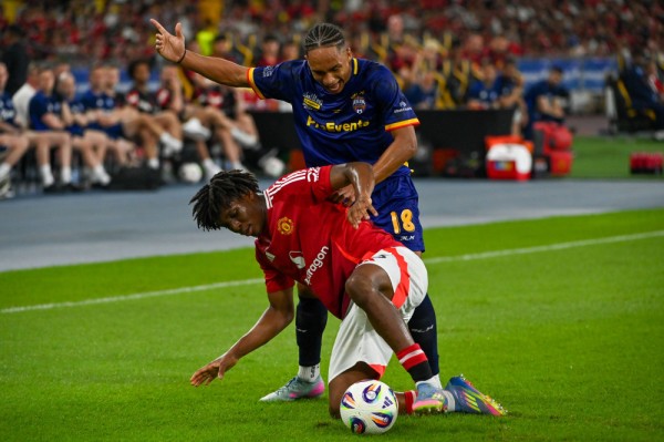 足球——友谊赛：曼联不敌东盟全明星