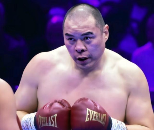 张志磊拳击生涯关键时刻陷瓶颈，未来路在何方