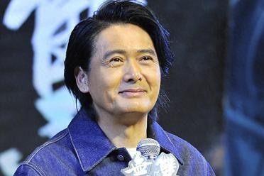 周润发56亿‘裸捐’承诺是真是假？慈善专家揭秘明星慈善背后的真相