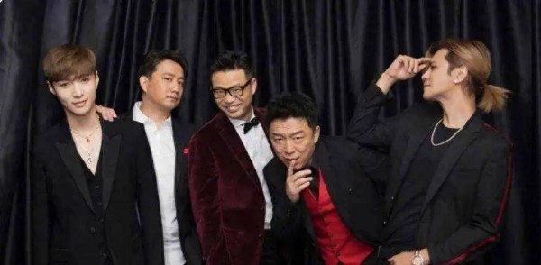 孙红雷缺席《盒子里的猫》，“极限男人帮”的联系变得疏远了吗？