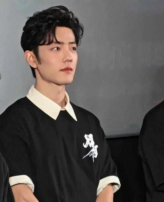 2025男星热度排名：周深第9，王一博第4，第一名众望所归！