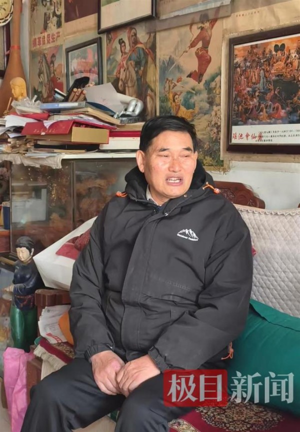 穿过聚光灯后丨成名第15年的朱之文：喜欢“农民”的身份，而非“大衣哥”的标签