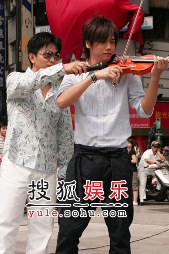 宪哥发现千里马 19岁音乐才子蔡旻佑百万出道