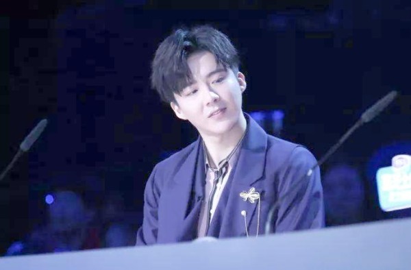 明星圈现象与背后的努力与挑战