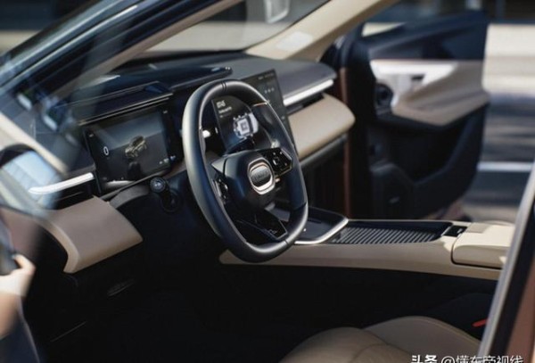 欧洲插混市场新挑战者，领克08 EM-P强势登陆欧洲-有驾