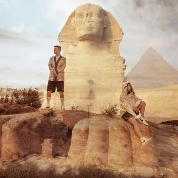 陈冠希淡出娱乐圈自营品牌，"老板"亲历亲为，花血本拍摄大片