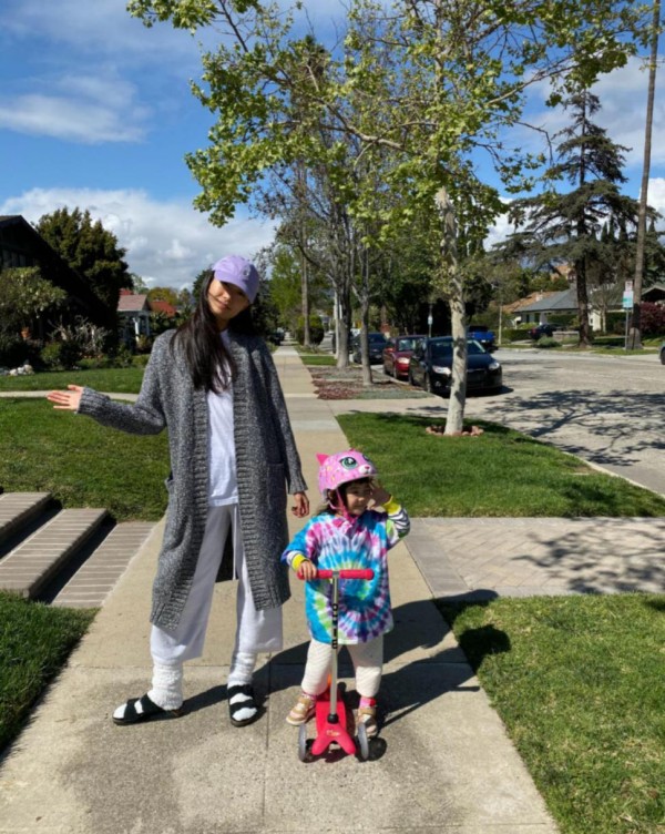 陈冠希淡出娱乐圈自营品牌，"老板"亲历亲为，花血本拍摄大片