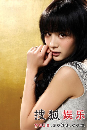 “新人王”杨幂提名电视剧风云榜最佳新人奖项