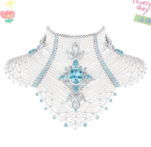 肖战与张晶的绯闻风波:明星经纪人关系的复杂解读