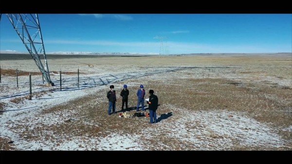 田朴珺拉扯胡歌背后:明星公益是真善举,还是人设生意?