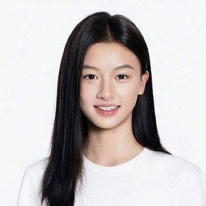 婉拒于正的网红七七拍戏了？秘密训练数月，粉丝担心她辍学