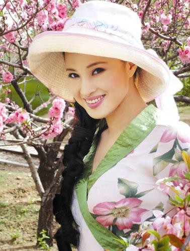 青年歌手黄小莉