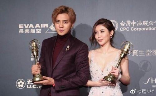 罗志祥得奖被抓到没感谢女友 私下示爱周扬青:感谢有你