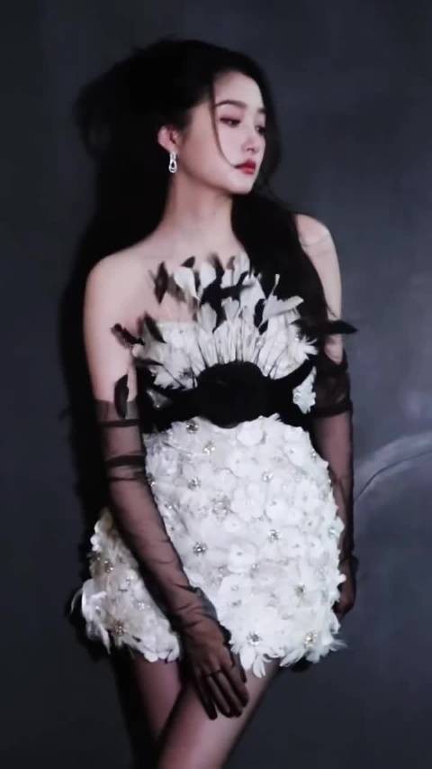 关晓彤 王楚然 田曦薇 张婧仪 张雪迎