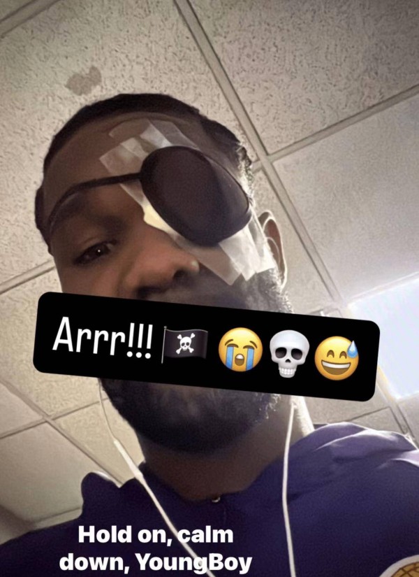 艾顿晒海盗造型,詹皇盛赞东契奇斩获全明星票王,东契奇谦称自己只是个小孩