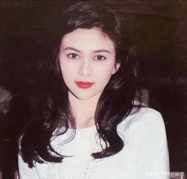 关之琳颜值为什么这么高?