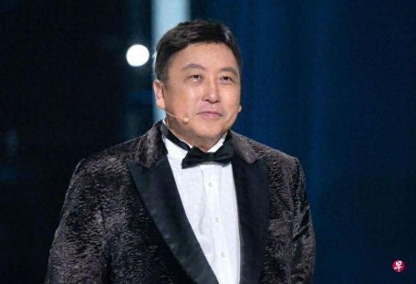 王晶爆刘德华被带枪威迫拍戏 自己拍片被200人收保护费