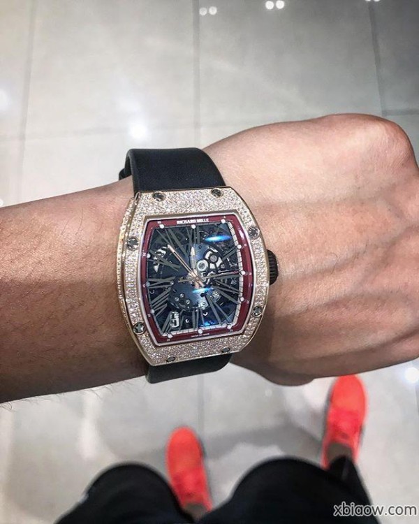 《这就是街舞》:你知道罗志祥、黄子韬戴的手表值多少钱吗?