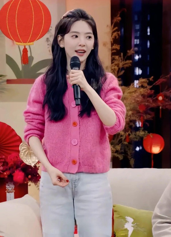 揭秘春晚联排：奢侈品牌如何靠杨幂、王一博提前锁定年度爆款？