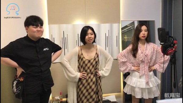 揭秘专业歌手演唱前的训练丨Sing吧广州学唱歌培训