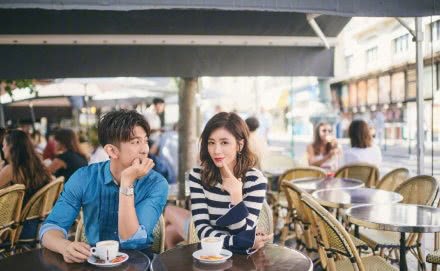 贾静雯修杰楷婚礼宾客阵容曝光！伴手礼“8字”藏亮点