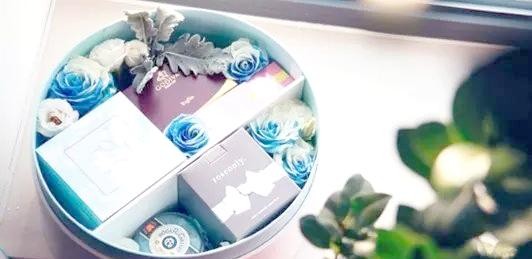 明星婚礼上的心动伴手礼:创意与爱的见证