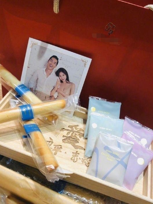 明星的婚礼伴手礼都有什么,婚礼伴手礼挑选攻略