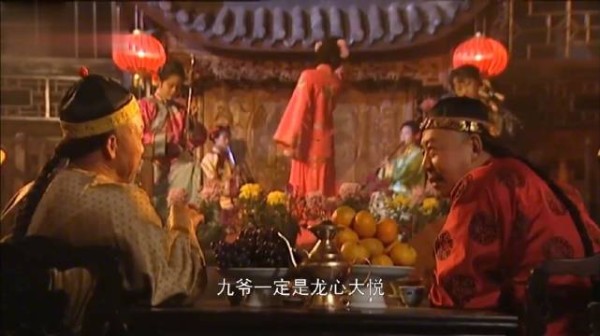 雍正王朝:四爷聊天时,突然危险降临,幸得李卫发现,救了他一命