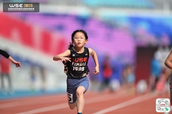 9秒79!杭州7岁女孩,拿下女子60米全国亚军!妈妈:练田径后大变样