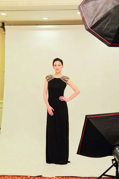 李小冉出席世界杂志发布会