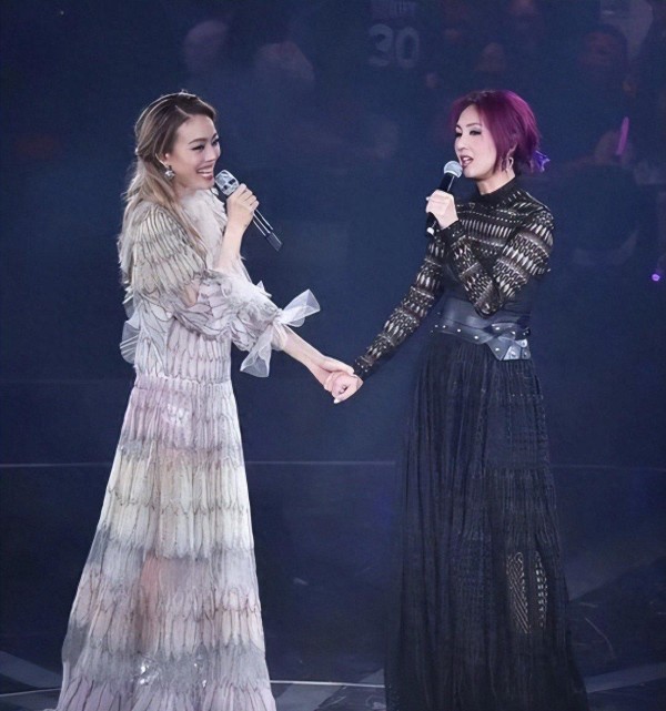 容祖儿自曝与杨千嬅关系!真相令人泪目,原来我们都被宫斗剧骗了