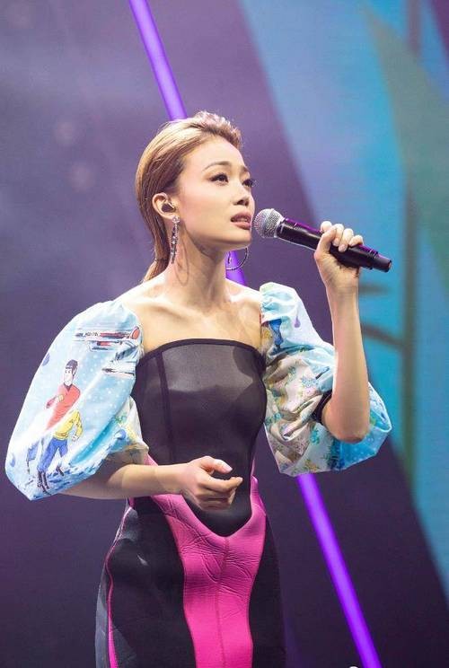 容祖儿:华语乐坛的传奇之旅(图5)