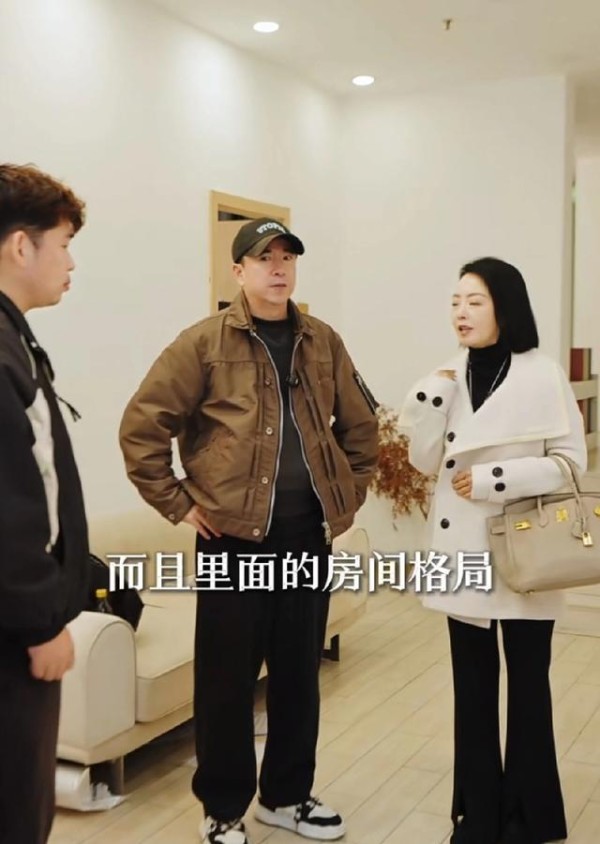 五十岁明星夫妻的“角色互换”：王中磊支持妻子王晓蓉创业开艾灸