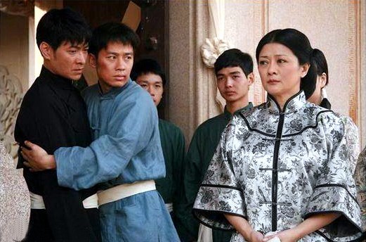 王毅《乱世玉缘》苦恋颜丹晨性格男星侠骨柔情