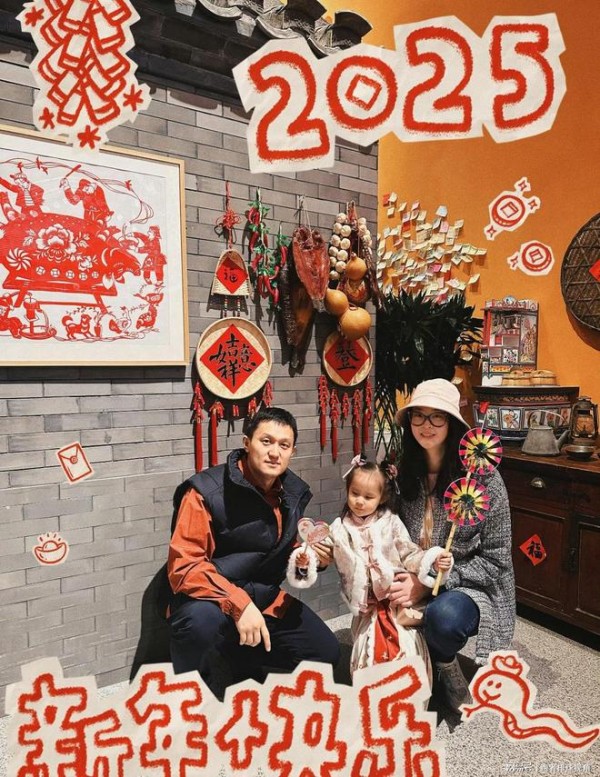 惠若琪晒幸福,3岁女儿身高超1.2米,妹夫神似丈夫,一家人高颜值