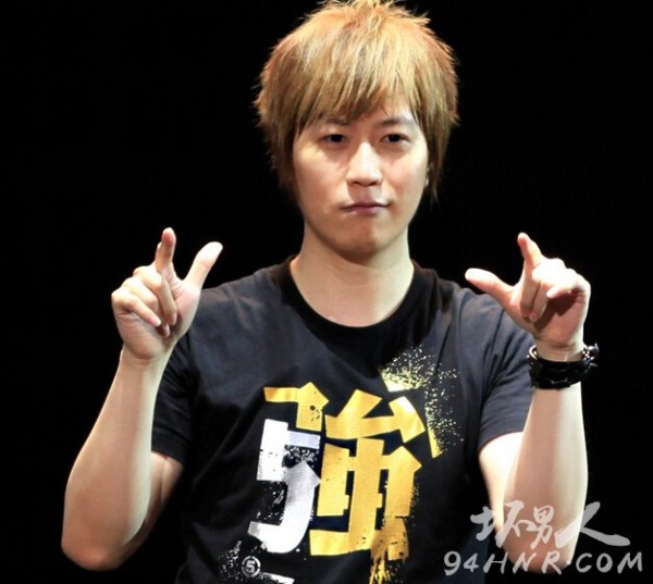 盘点娱乐圈惹不起的“黑二代”明星 五月天阿信竟然也是黑社会