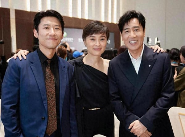 《魏晨16年蜕变：从青涩歌手到正剧演员，他如何用实力回应质疑？》