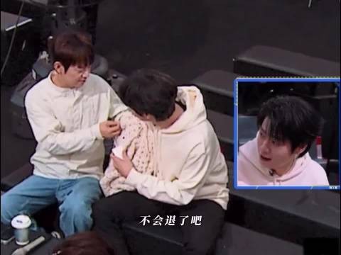 魏大勋幽默回应何炅调侃，东北小李健梗引热议