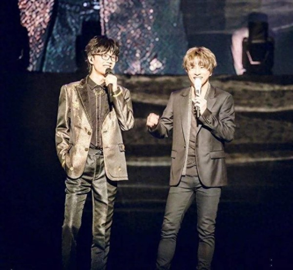 许嵩出场费多少