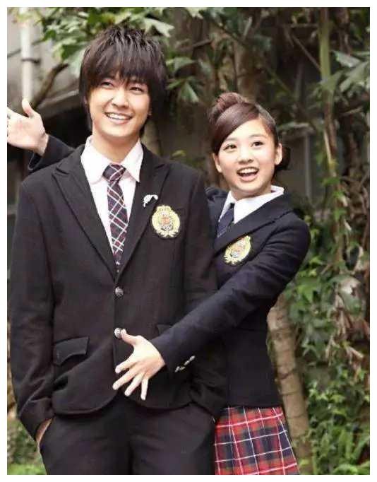 “你若嫁不出去，我就娶你”的4对明星，他们真的做到了。