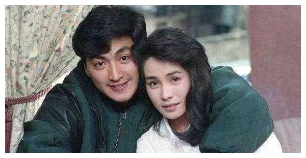 “你若嫁不出去，我就娶你”的4对明星，他们真的做到了。