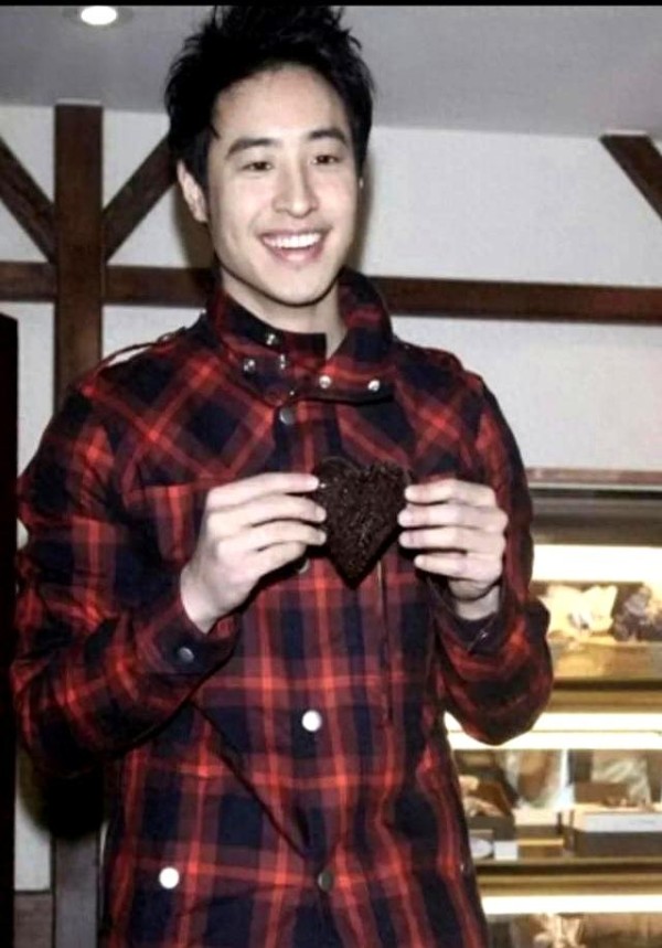 潘玮柏减重现“逆龄逆袭”，自律成就舞台不老传说！