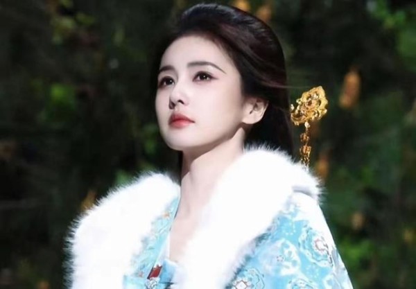 片酬不少拿，却演啥毁啥！这3位“戏混子”女星，演戏看着太别扭